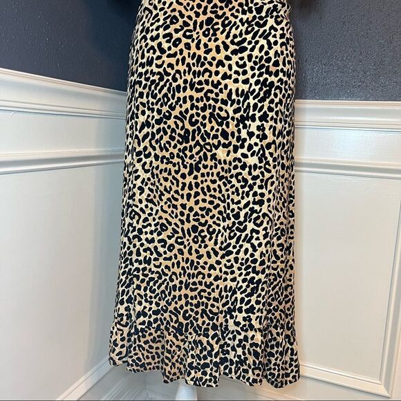 Faithfull The Brand Abbey Midi Wrap Dress - Picture 12 of 14